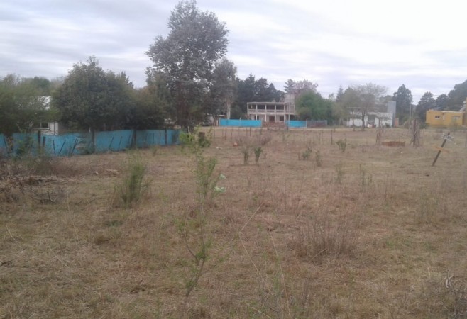 LOTE A LA VENTA DE 800M2 EN POTRERO DE GARAY CON ESCRITURA