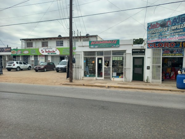 REBAJADO DPTO + 2 LOCALES COMERCIALES EN VENTA EXCELENTE OPORTUNIDAD DE INVERSION