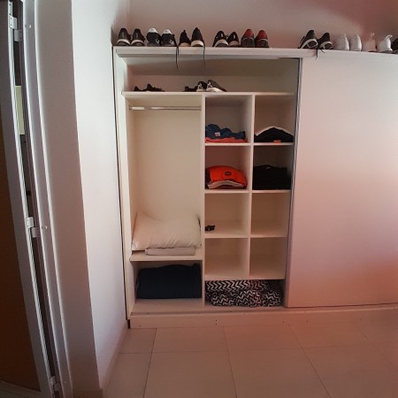 CASA EN VENTA EN BARRIO CON SEGURIDAD, VILLA ESQUIU. OPORTUNIDAD!!!!!!