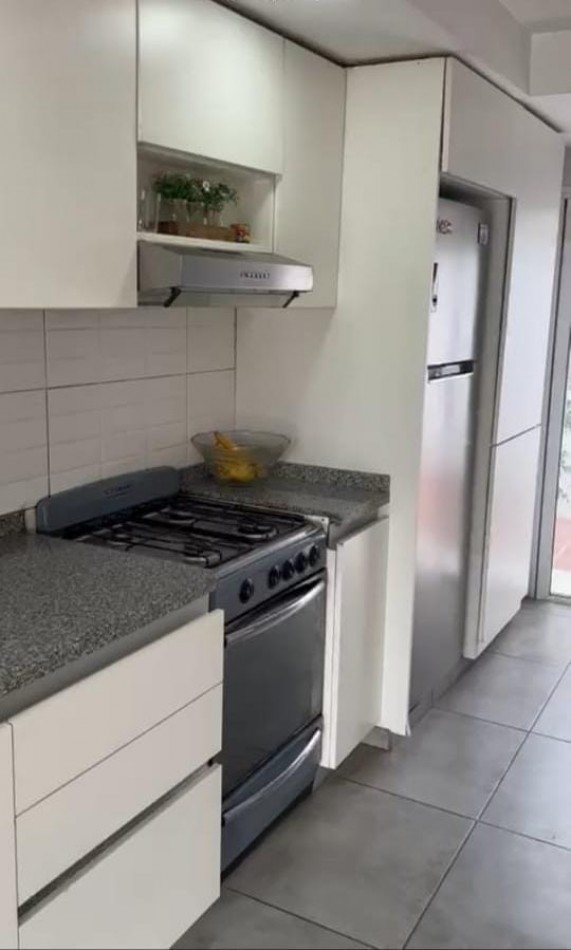 HERMOSA CASA EN VENTA BARRIO CON SEGURIDAD, VILLA ESQUIU!!!!