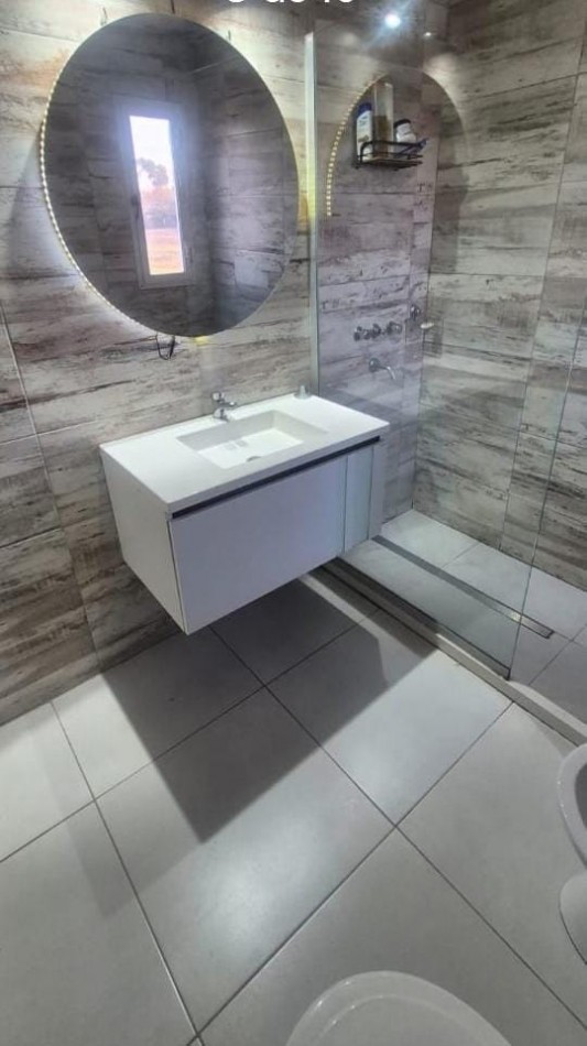 HERMOSA CASA EN VENTA BARRIO CON SEGURIDAD, VILLA ESQUIU!!!!