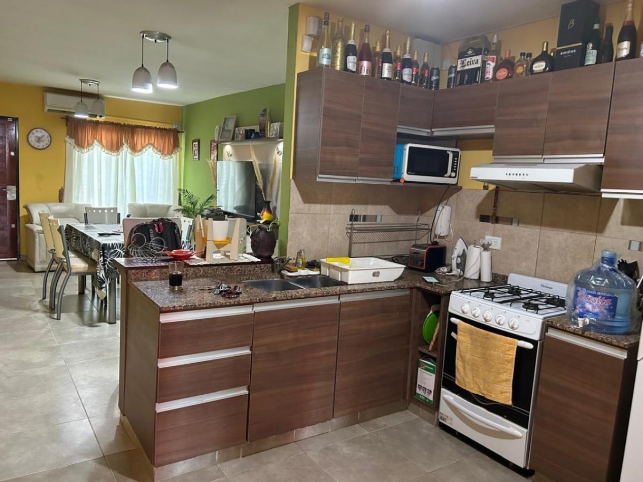 DUPLEX AMOBLADO EN VENTA 2 DORM NUEVO POETA LUGONES!!!. OPCION SIN AMOBLAR