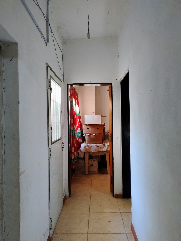 CASA EN VENTA A RECICLAR!!! IDEAL INVERSOR. BARRIO TALLERES OESTE