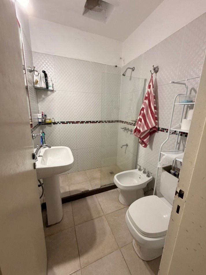 CASA EN VENTA 3DORM. B° SILOE VILLA ESQUIU!!!!