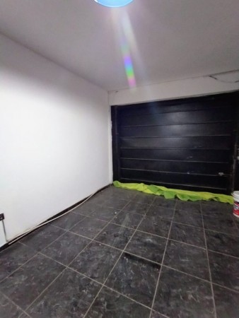 CASA CON PILETA EN BARRIO CON SEGURIDAD, VILLA ESQUIU!!!!