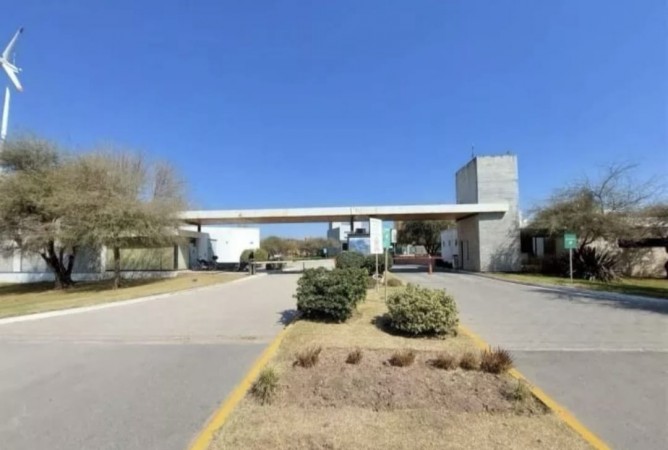 LOTE EN VENTA EN VILLA CATALINA, RIO CEBALLOS!!!!