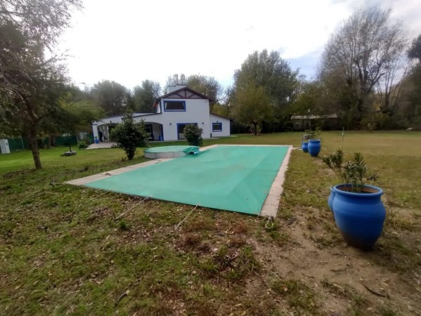 HERMOSA PROPIEDAD SOBRE LOTE DE 8000MTRS2, EN CUESTA BLANCA!!!!