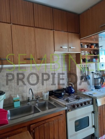 DPTO  EN ALQUILER 3 DORM. CENTRO