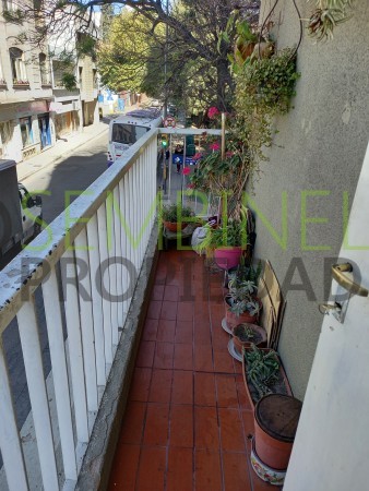 DPTO  EN ALQUILER 3 DORM. CENTRO