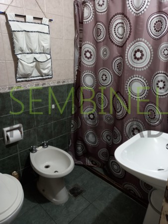 DPTO  EN ALQUILER 3 DORM. CENTRO