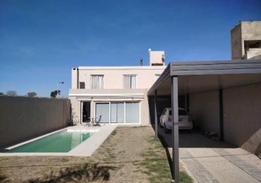 HERMOSA CASA EN VENTA BARRIO CON SEGURIDAD, VILLA ESQUIU!!!!