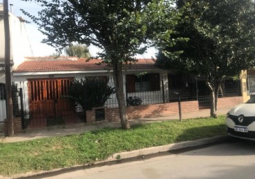 CASA CON QUINCHO EN VENTA BARRIO MARQUES DE SOBREMONTES . OPORTUNIDAD!!!!!! 