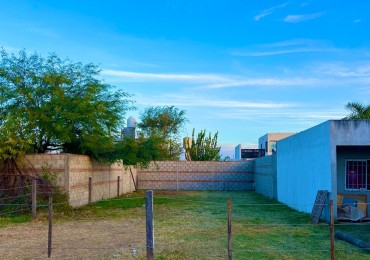 LOTE EN VENTA 250M2 EN BARRIO CON SEGURIDAD. VILLA ESQUIU!!!!