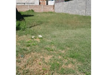 LOTE  EN VENTA EN BARRIO CON SEGURIDAD!!!